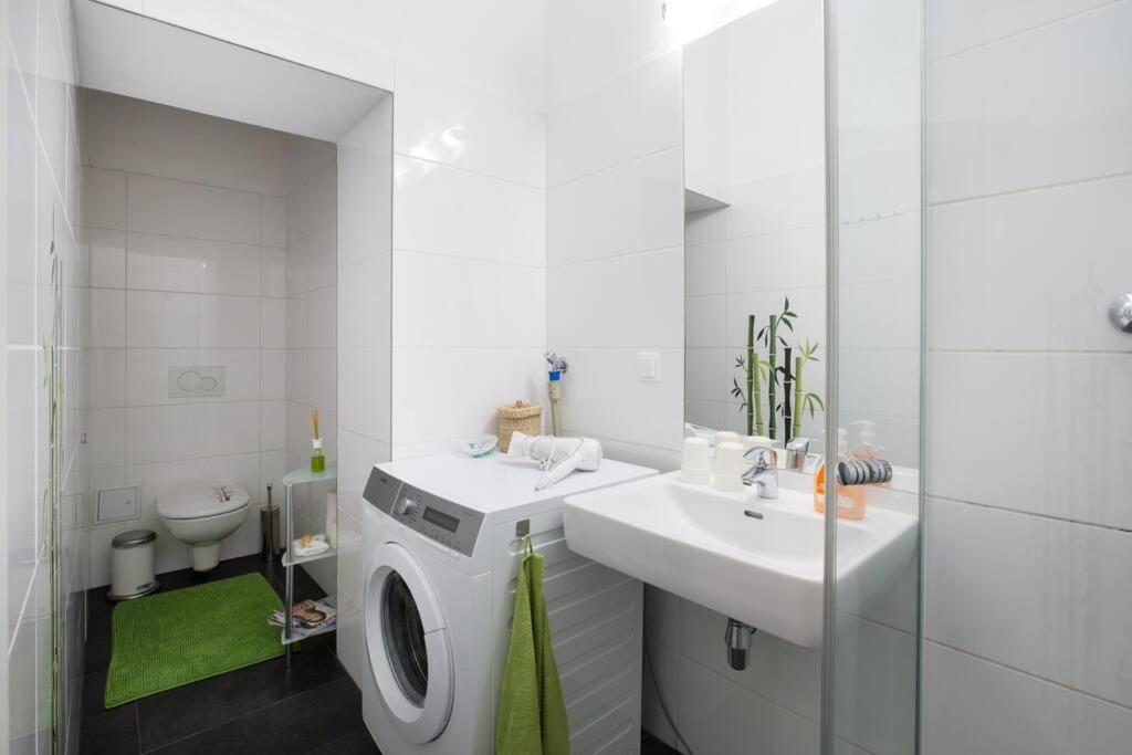 Relax Apartment Vienna City Center Zewnętrze zdjęcie